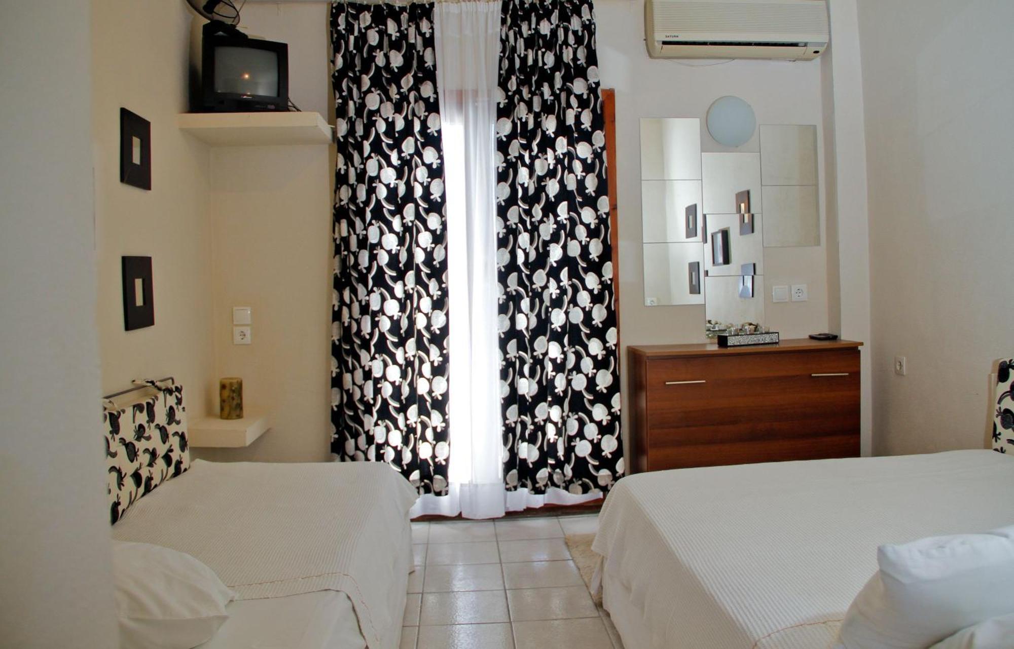 Hotel Idea Fourka Zewnętrze zdjęcie